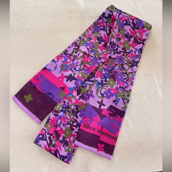 Louis Vuitton Purple Monogram Bandeau Silk Neck Scarf - Picture 1 of 3